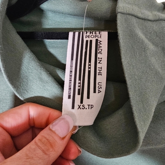 Free People LA Livin 90210 Muscle Tank in Green• Size XS•Army Green - Picture 11 of 13